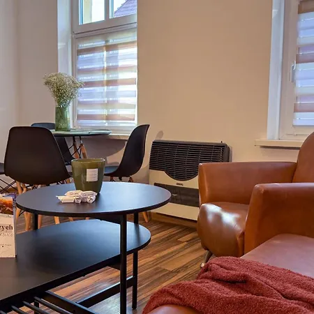 Mickiewicza By Libertarent 瓦乌布日赫