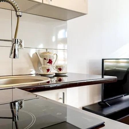 Mickiewicza By Libertarent Appartement