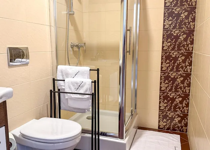 公寓 Mickiewicza By Libertarent 瓦乌布日赫